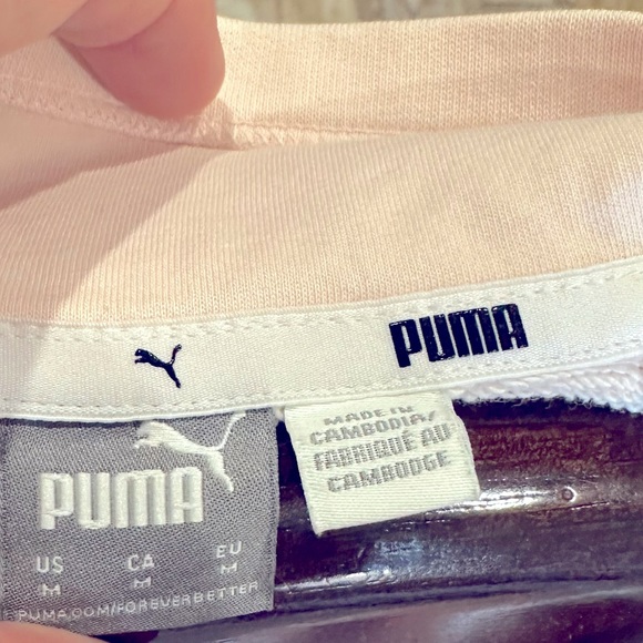 PUMA Activewear Sweatshirt - Medium - Picture 3 of 7